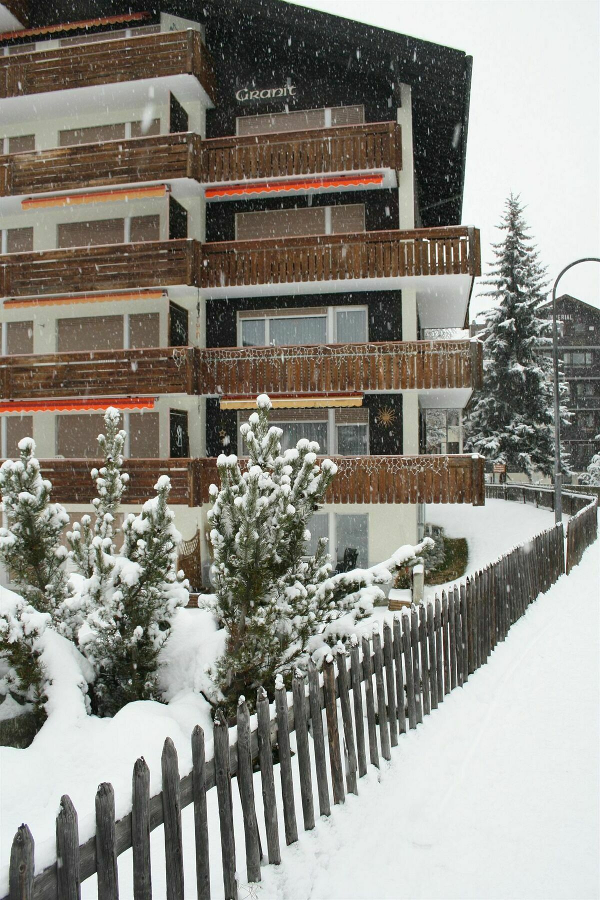 Haus Granit Apartment Zermatt Exterior photo